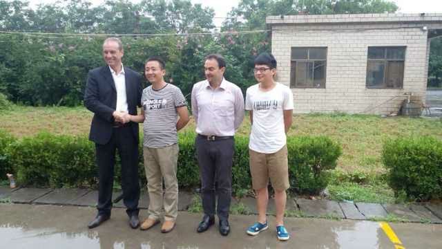 法國(guó)客戶來(lái)訪